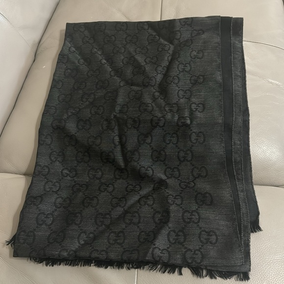 Gucci scarf - Picture 3 of 5